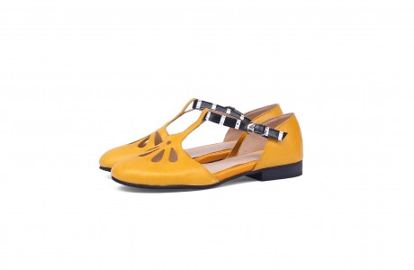 Yellow closed toe sandals