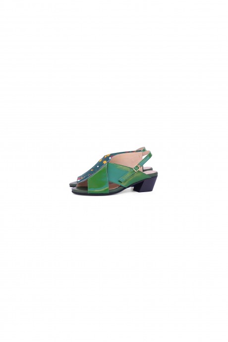 Green women's sandals low heel Criss cross 